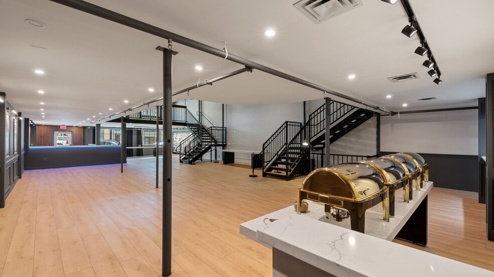 More Photos Of 12 S Main St, Temple General Retail For Lease