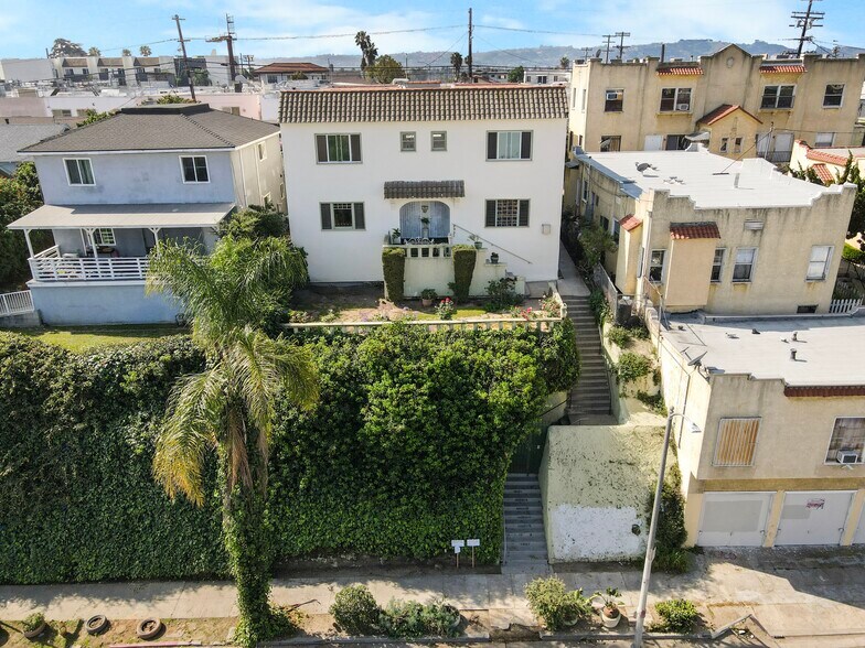 More Photos Of 4850 Mascot St, Los Angeles Apartments For Sale