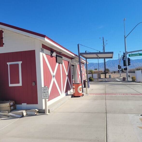More Photos Of 391 Riverside Rd, Mesquite Convenience Store For Lease