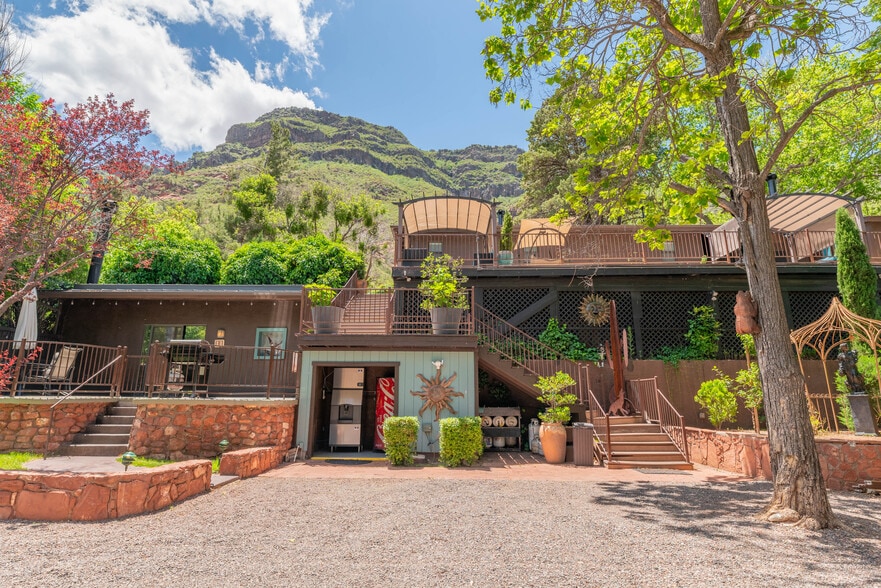More Photos Of 4548 N State Route 89A, Sedona Hotel For Sale