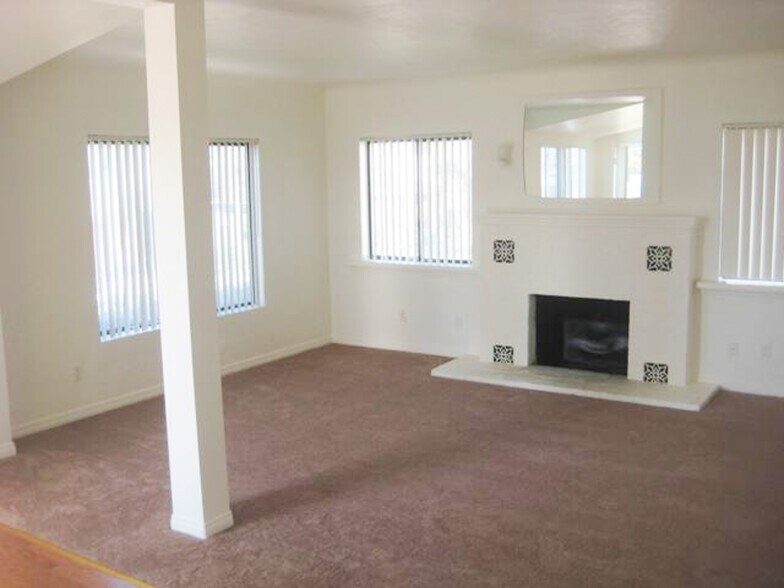 More Photos Of 930-936 S Pacific St, Oceanside Apartments For Sale