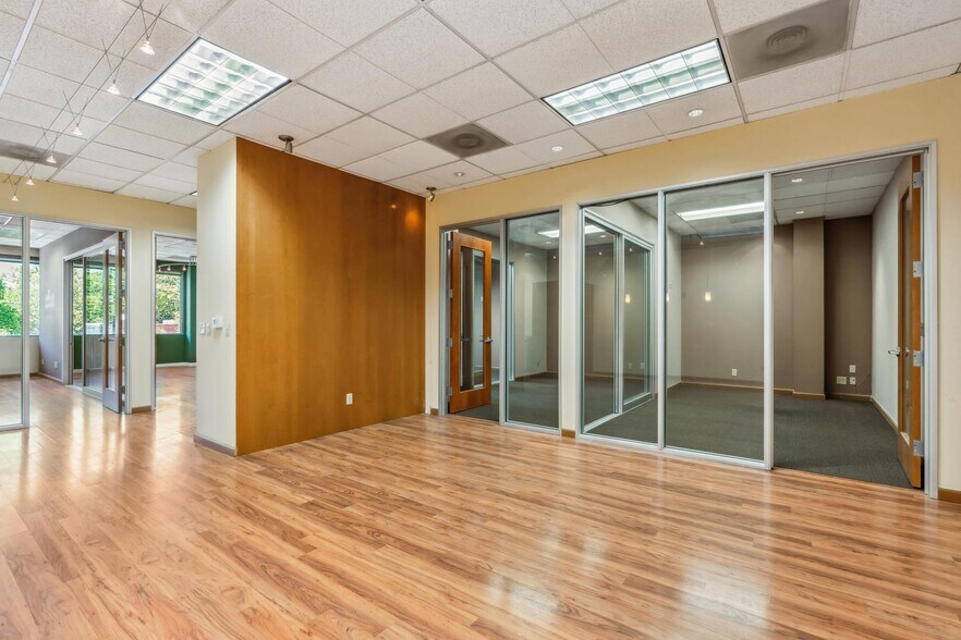 More Photos Of 1401 N Broadway, Walnut Creek Office For Lease