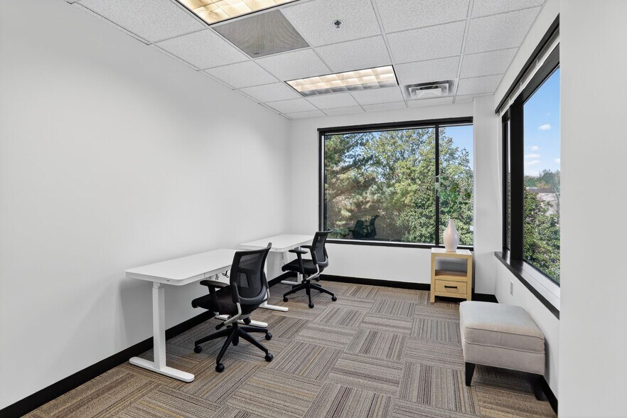 More Photos Of 5955 State Bridge Rd, Johns Creek Coworking Space