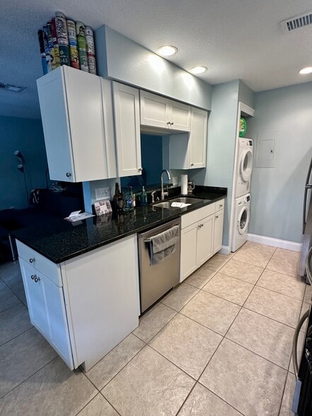 More Photos Of 1200 Palmer St, Orlando Apartments For Sale