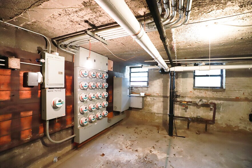 More Photos Of 34-12 29th St, Long Island City Apartments For Sale