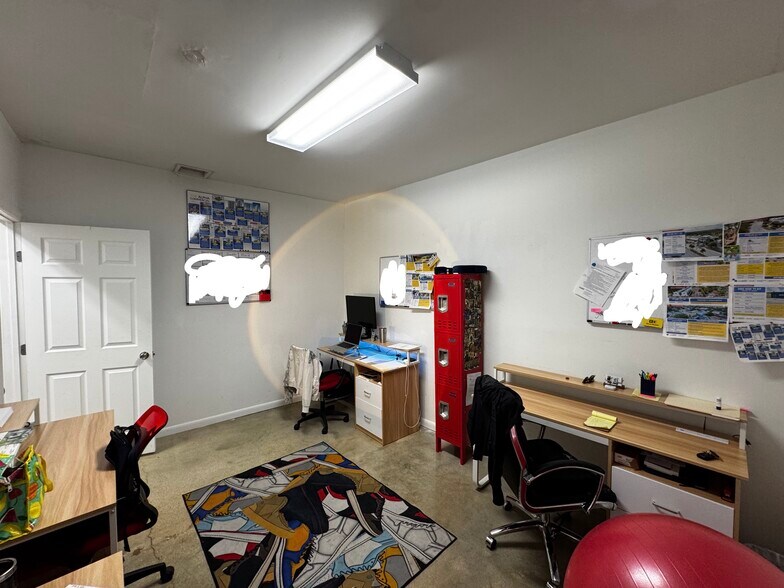 More Photos Of 375 NE 54th St, Miami Storefront For Lease