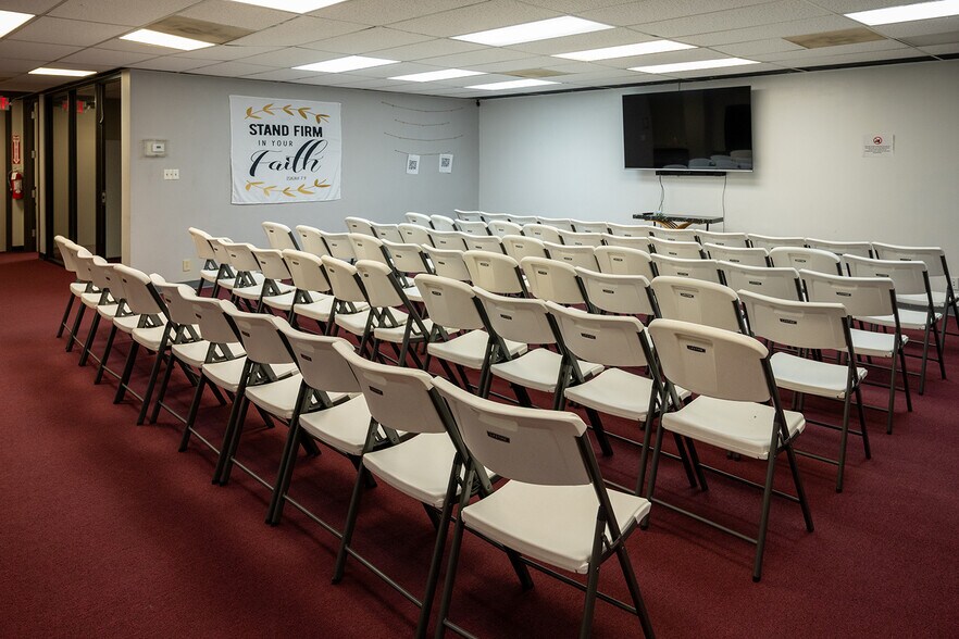 More Photos Of 10355 Mills Rd, Houston Religious Facility For Sale