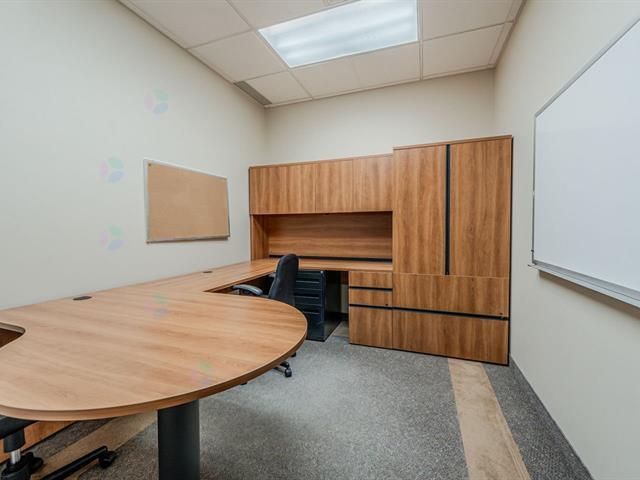 More Photos Of 212 Rue Hériot, Drummondville Office For Lease