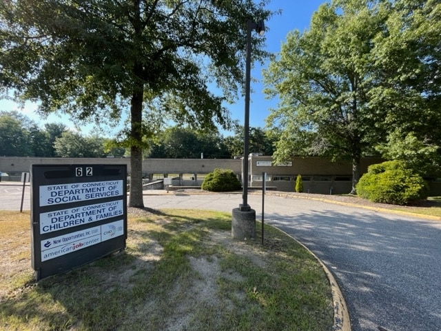 More Photos Of 62 Commercial Blvd, Torrington Office For Lease