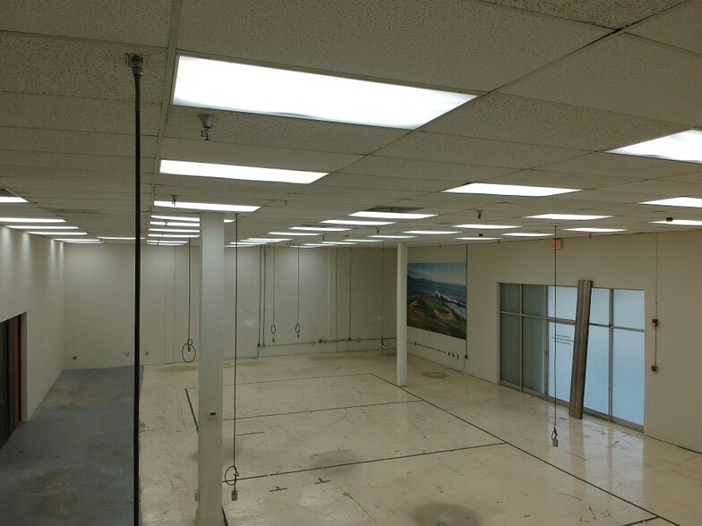 More Photos Of 51 Hypoluxo Rd, Hypoluxo Warehouse For Lease