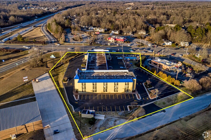 More Photos Of 10002 S Main St, Archdale Hotel For Sale