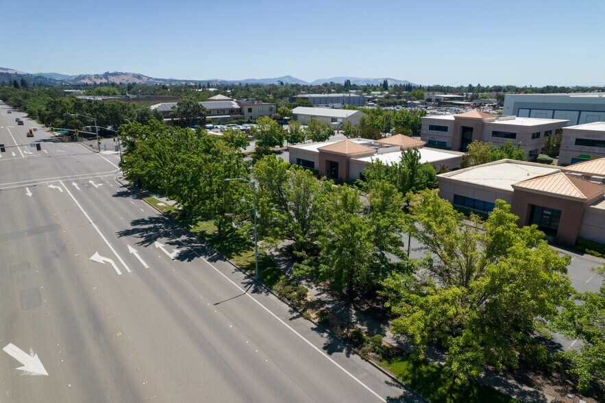 More Photos Of 3775 Brickway Blvd, Santa Rosa Medical For Sale