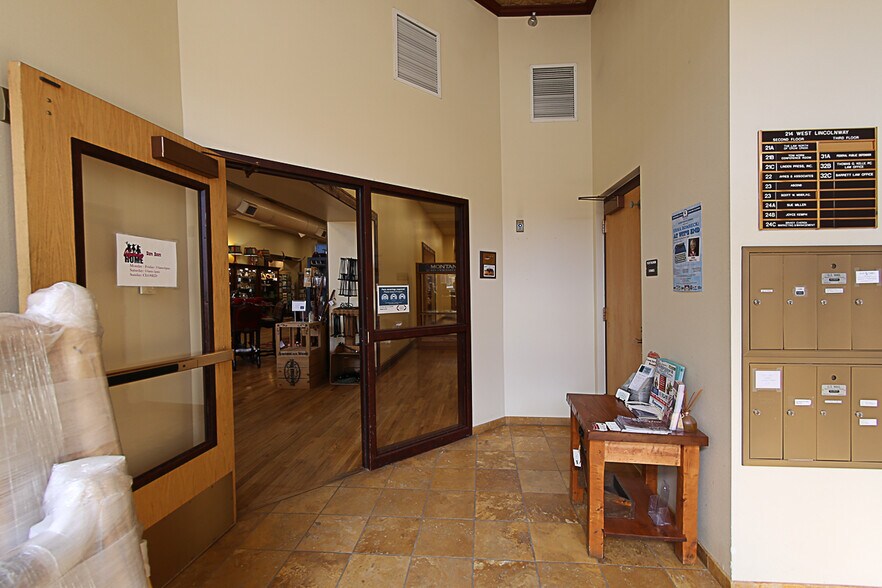 More Photos Of 216 W Lincolnway, Cheyenne Storefront Retail Office For Sale