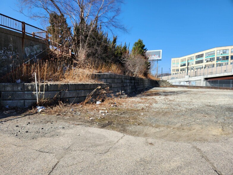 Primary Photo Of 51 McGrath Highway, Somerville Land For Lease