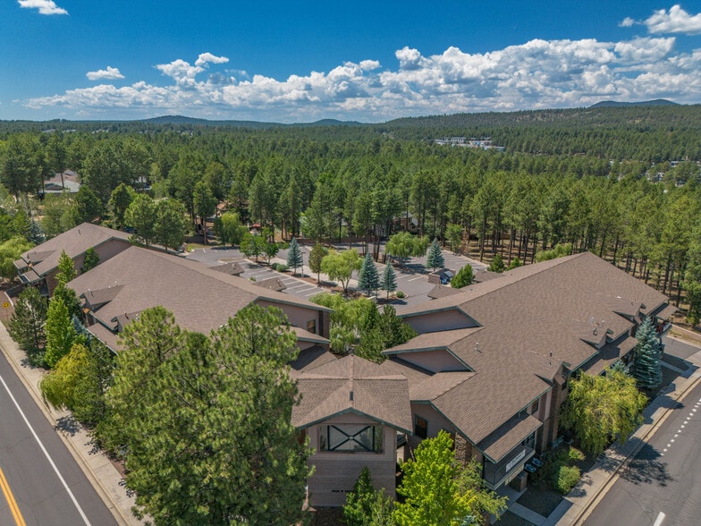 More Photos Of 1600 W University Ave, Flagstaff Medical For Sale