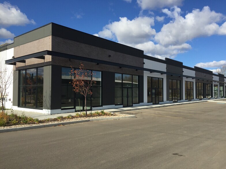 More Photos Of 4911 44th Ave, Stony Plain Storefront For Lease