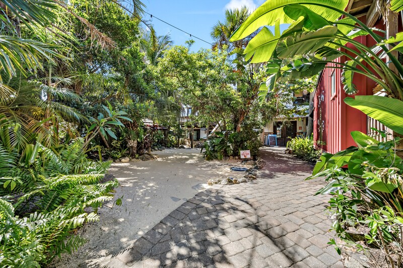 More Photos Of 5390 US 1, Grant-Valkaria Lodge Meeting Hall For Sale