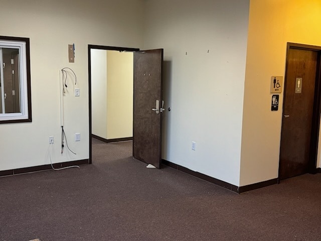 More Photos Of 40 SE Dodd St, Marietta Unknown For Lease