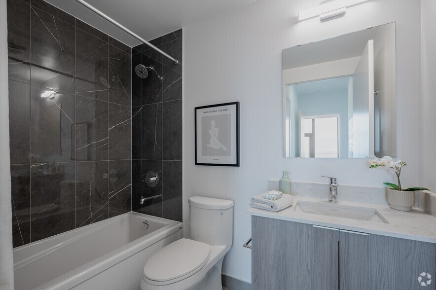 More Photos Of 500 Upper Wellington St, Hamilton Apartments For Lease