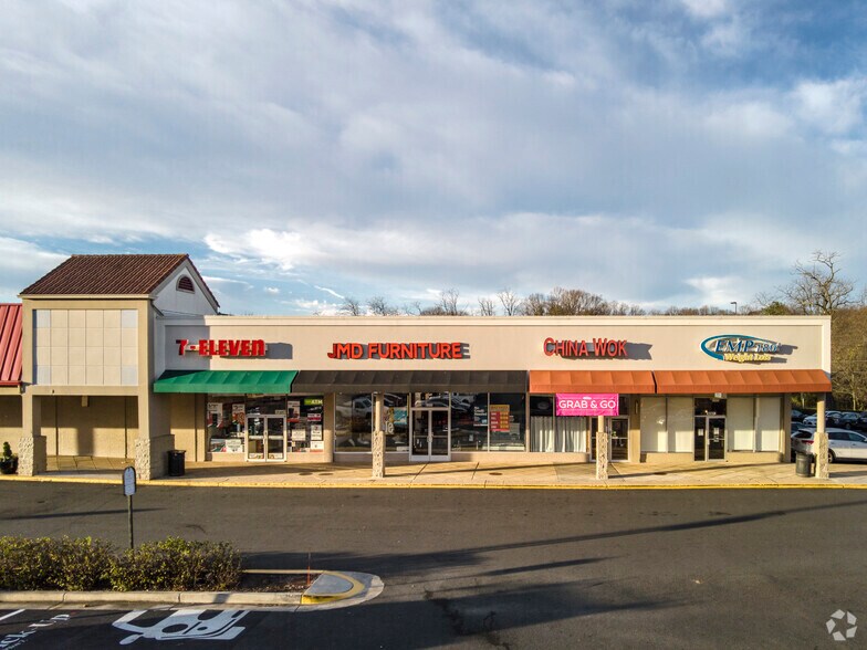 More Photos Of 8365-8397 Leesburg Pike, Vienna Unknown For Lease