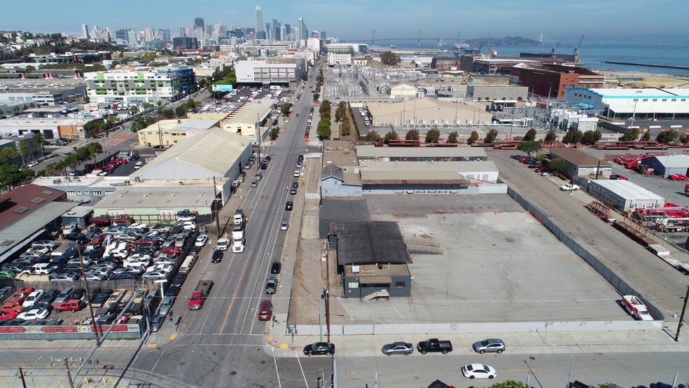 More Photos Of 1499 Illinois st, San Francisco Warehouse For Lease