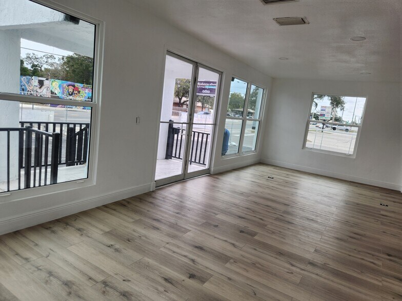 Primary Photo Of 1102 W Waters Ave, Tampa Office For Lease