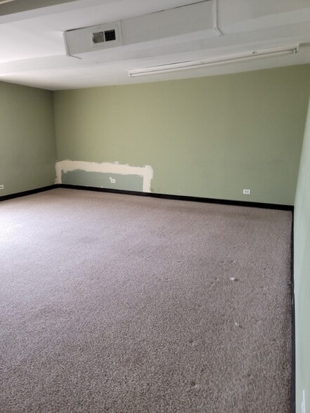 More Photos Of 3265 W Armitage Ave, Chicago Office Residential For Sale