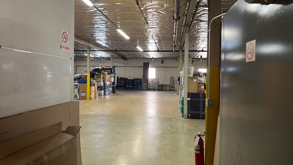 More Photos Of 123 N 10th Ave, Melrose Park Warehouse For Lease