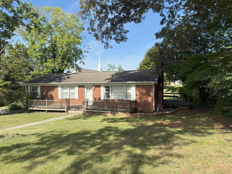 More Photos Of 438 W Race St, Kingston Religious Facility For Sale