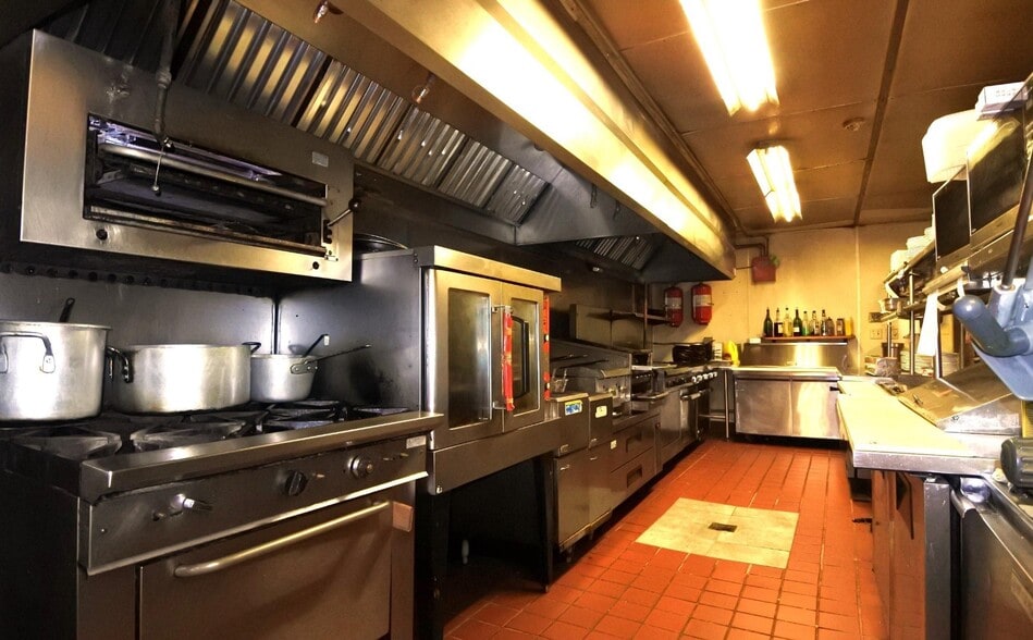 More Photos Of 812 Ulster Ave, Kingston Freestanding For Sale