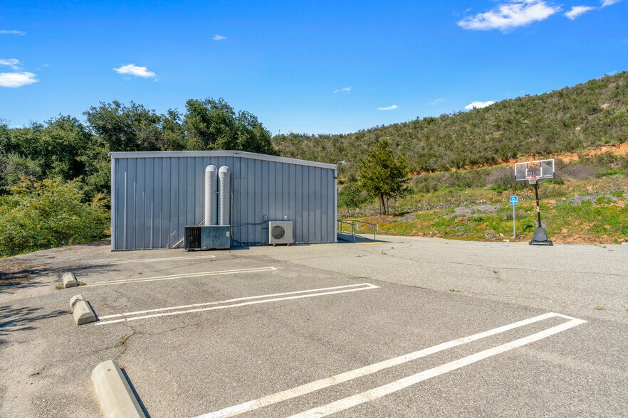 More Photos Of 37400 Falling Springs Rd, Yucaipa Religious Facility For Sale
