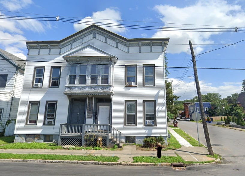 More Photos Of 24 2nd Ave, Troy Apartments For Sale