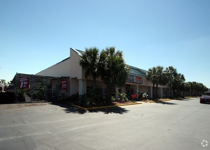 More Photos Of 70-138 Plaza Ave, Lake Placid Unknown For Lease