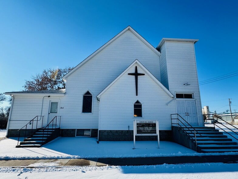 Primary Photo Of 311 Curtis St, Edison Religious Facility For Sale