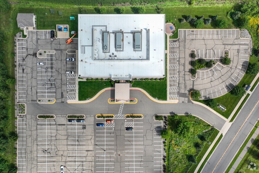 More Photos Of 2251 Connecticut Ave S, Sartell Medical For Sale