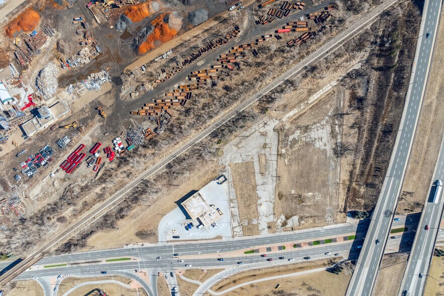 More Photos Of 2714 Dougall Ave, Windsor Land For Sale