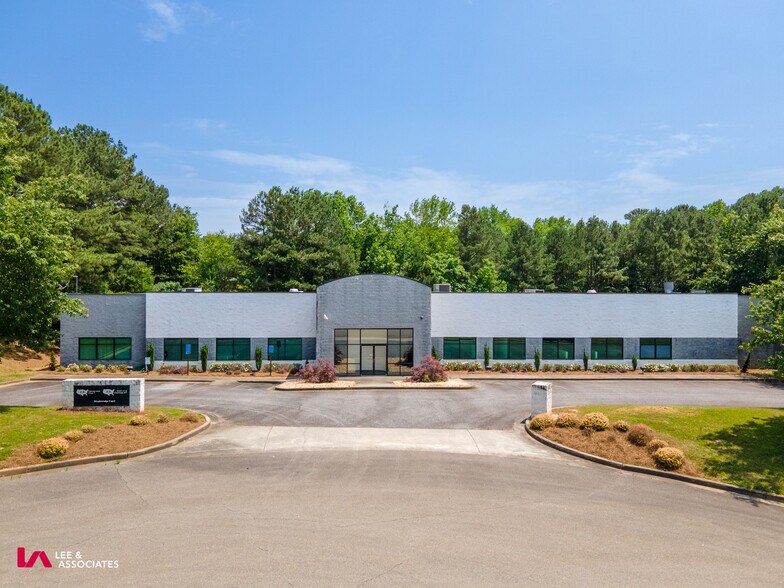 Primary Photo Of 6835 Meadowridge Ct, Alpharetta Industrial For Lease