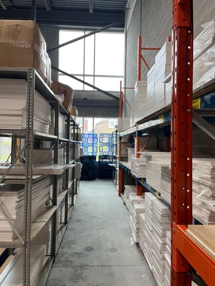 More Photos Of 10950-10952 Woodbine Av, Markham Showroom For Sale