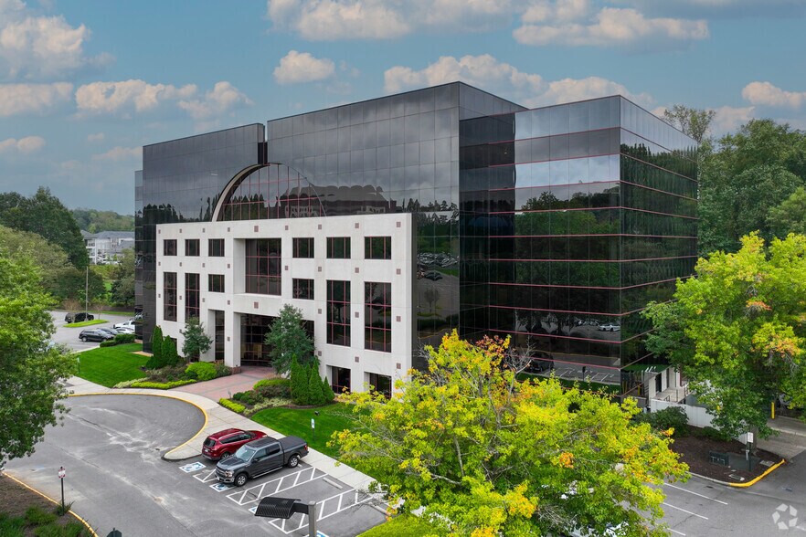 More Photos Of 7501 Boulder View Dr, North Chesterfield Unknown For Lease