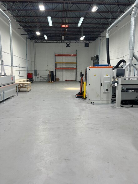 More Photos Of 2400 W Copans Rd, Pompano Beach Showroom For Lease