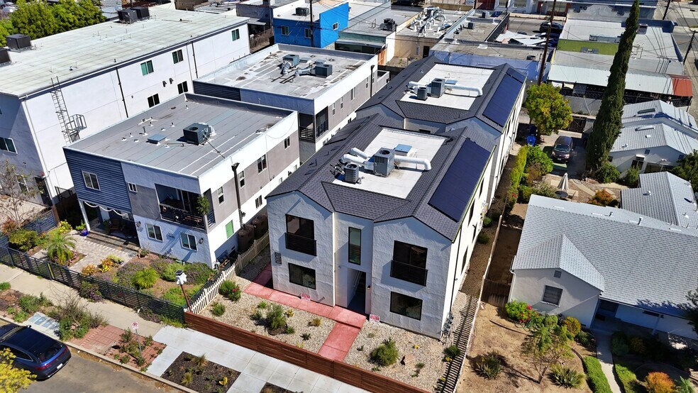 More Photos Of 5622 Willowcrest Ave, North Hollywood Apartments For Sale