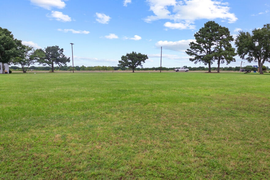 More Photos Of 21177 US Highway 80, Wills Point Religious Facility For Sale