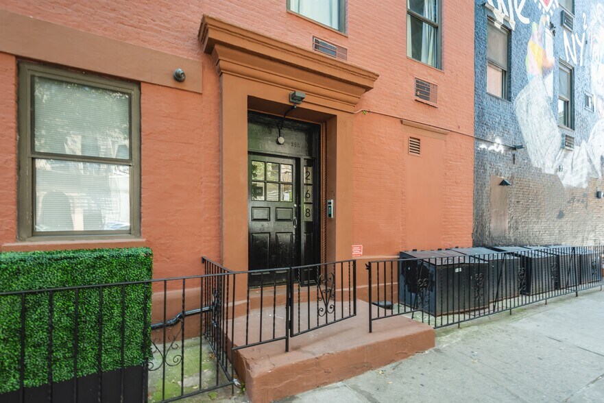 More Photos Of 212 Eighth Ave, New York Apartments For Sale