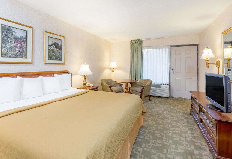 More Photos Of 25297 Lankford Hwy, Onley Hotel For Sale