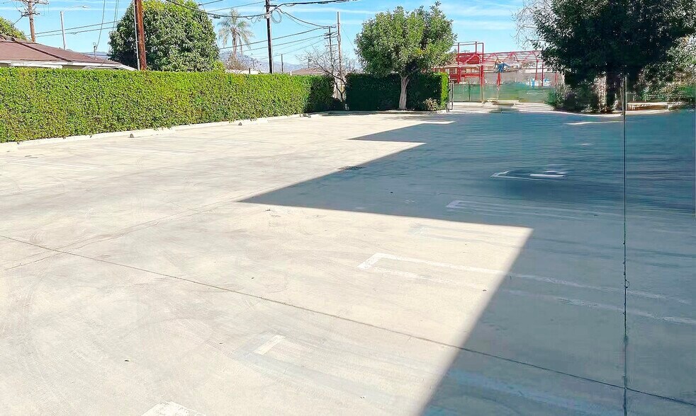 More Photos Of 1427 W Valley Blvd, Alhambra Storefront Retail Office For Lease