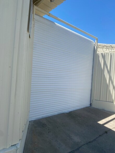 More Photos Of 10 Daisy Ave, Lodi Warehouse For Lease