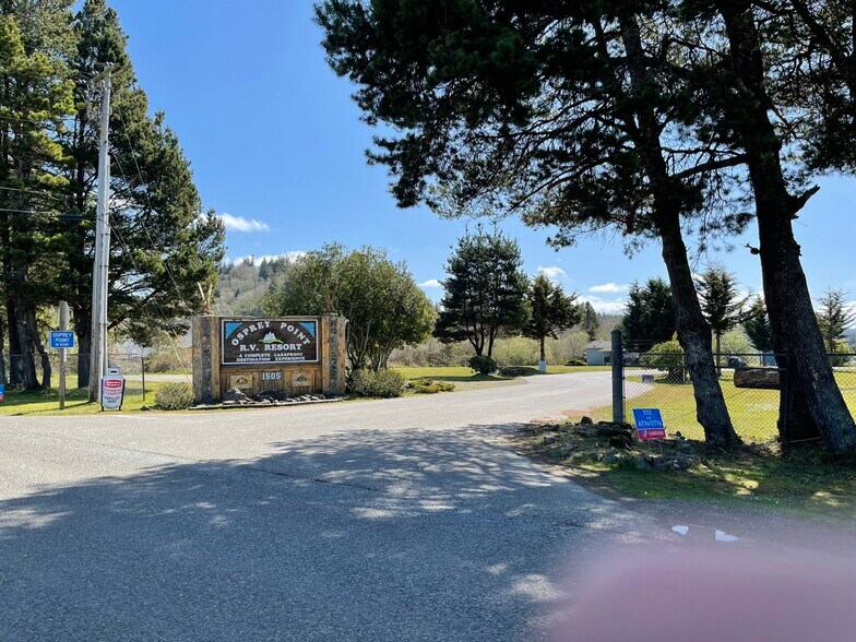 More Photos Of 1505 N Lake Rd, Lakeside Trailer Camper Park For Sale