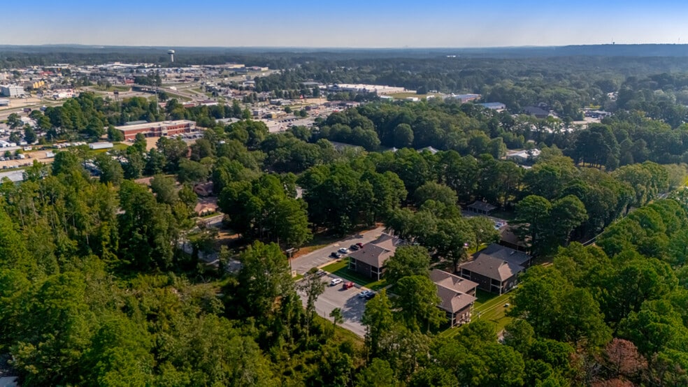 More Photos Of 1810 Bishop Rd, Bryant Apartments For Sale