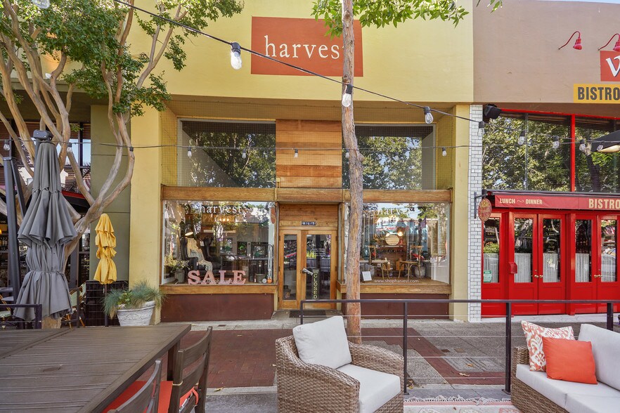 More Photos Of 639 Santa Cruz Ave, Menlo Park Storefront For Lease
