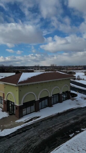 Primary Photo Of 161st and LaGrange, Orland Park Unknown For Lease